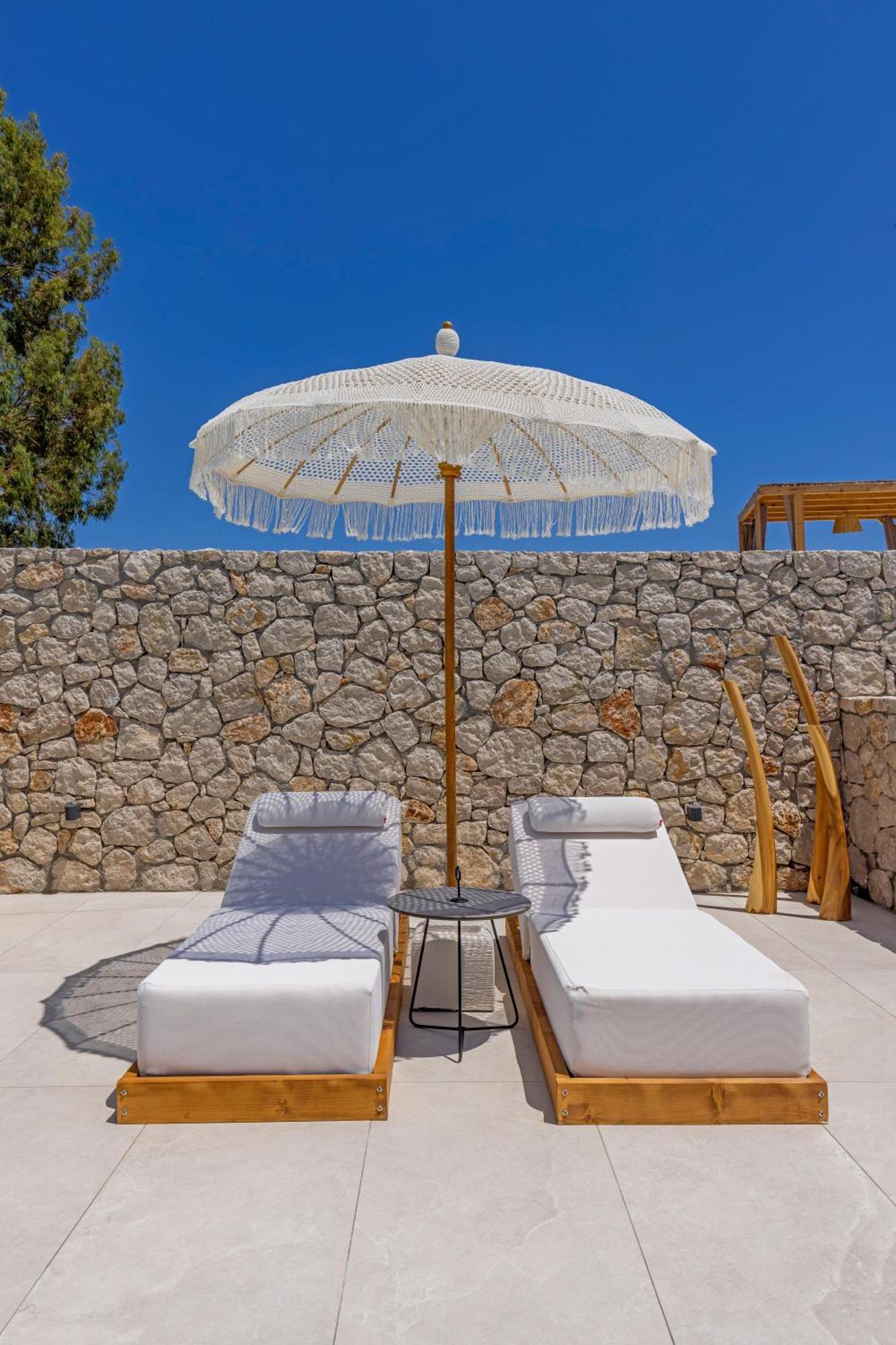Ferienhaus Milos Complex