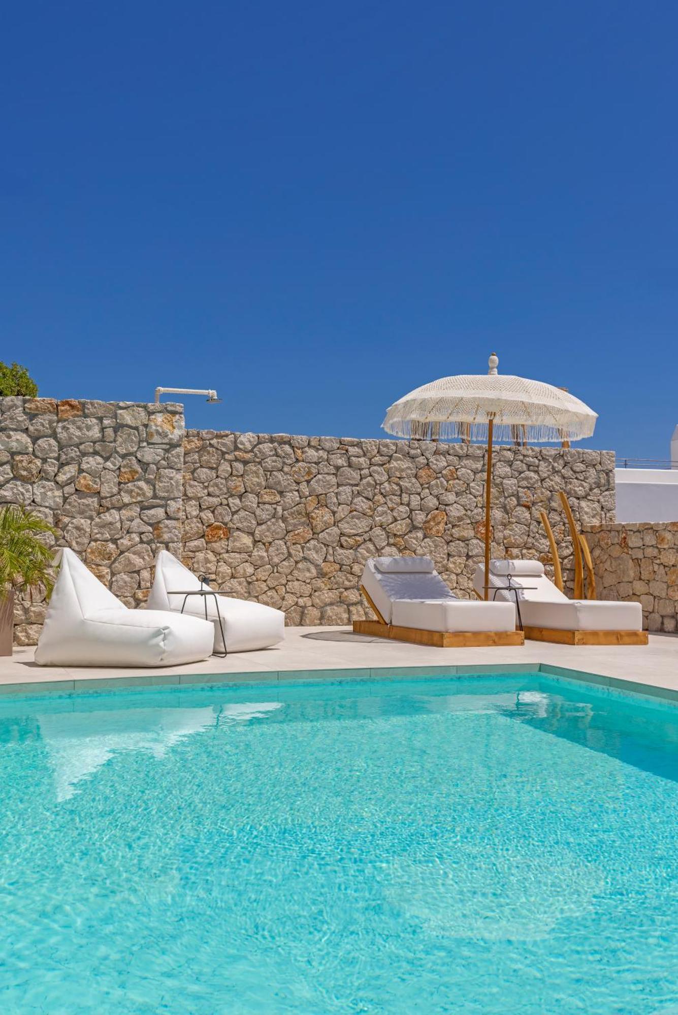 Milos Complex Ferienhaus Pefki