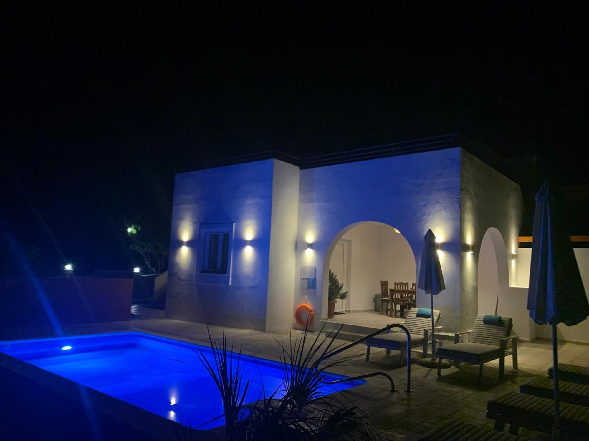 Milos Complex Ferienhaus Pefki