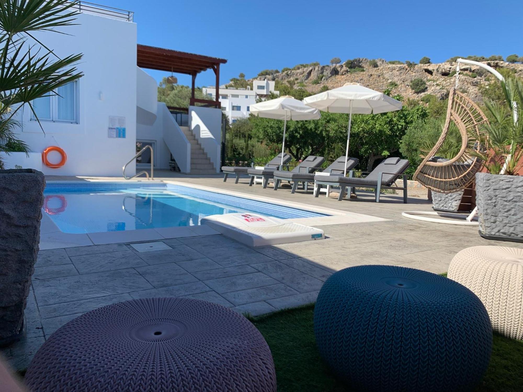 Milos Complex Ferienhaus *