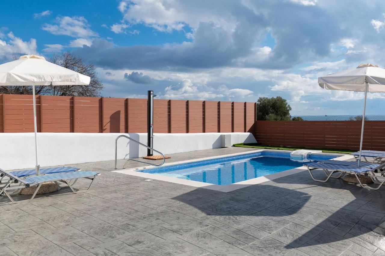 Milos Complex Ferienhaus