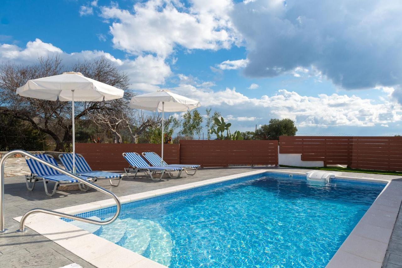 Milos Complex Holiday home Pefki (Rhodes)